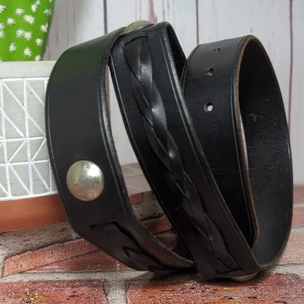 Vintage Full‎ Grain Black Leather Belt with Buffalo Nickel Conchos Southwest 46